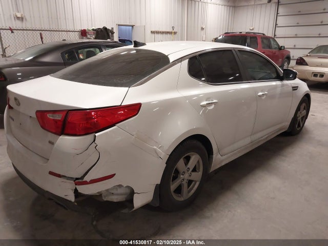 5XXGM4A7XFG393132 KIA Optima Lx