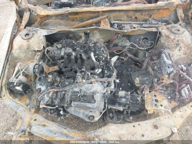 4T1BK1FK3EU541752 Toyota Camry Xle V6