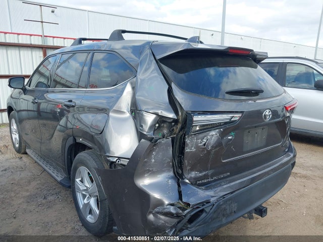 5TDZZRAH7MS537442 Toyota Highlander Le
