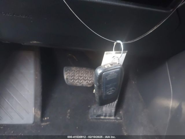 2T3P1RFV7KC034696 Toyota Rav4 Xle