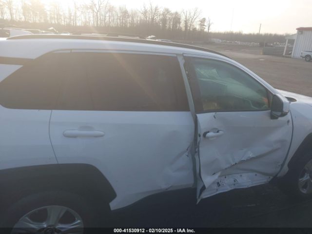 2T3P1RFV7KC034696 Toyota Rav4 Xle