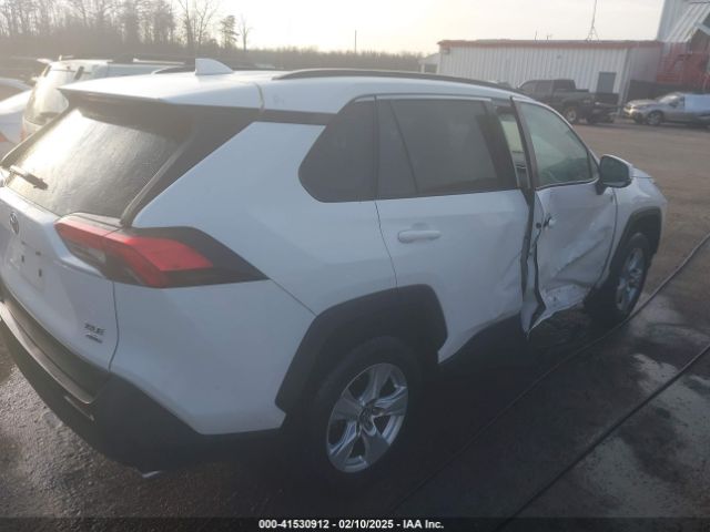 2T3P1RFV7KC034696 Toyota Rav4 Xle