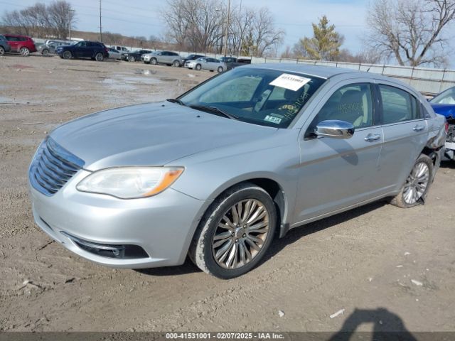 2011 CHRYSLER 200 1C3BC2FB3BN537170 Photo 1