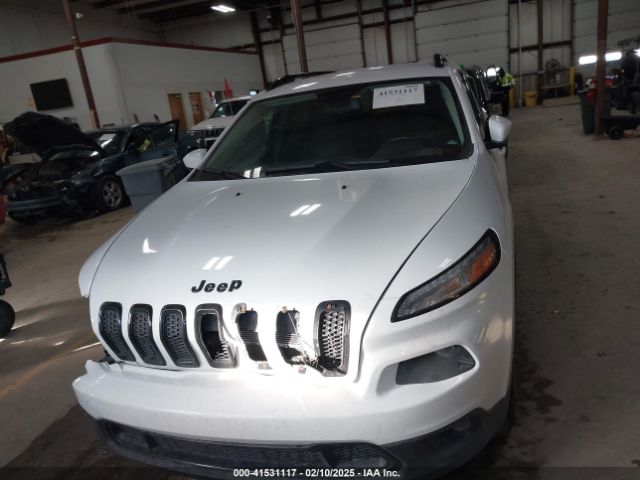 1C4PJMCS5EW288909 Jeep Cherokee North
