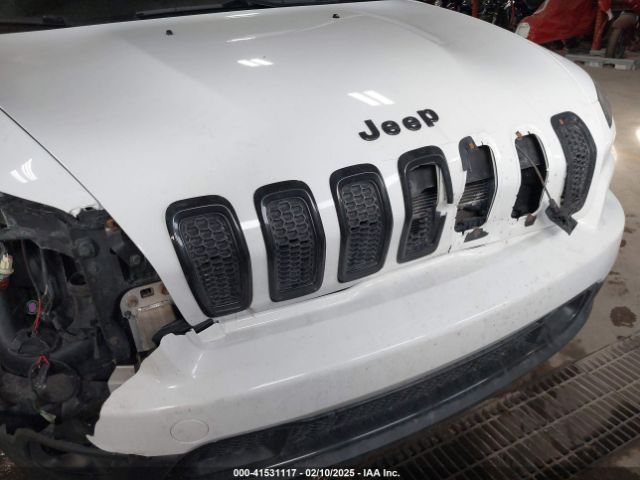 1C4PJMCS5EW288909 Jeep Cherokee North