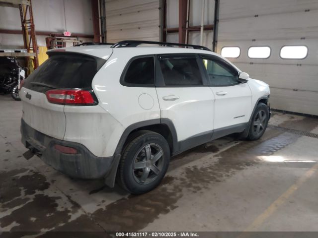 1C4PJMCS5EW288909 Jeep Cherokee North