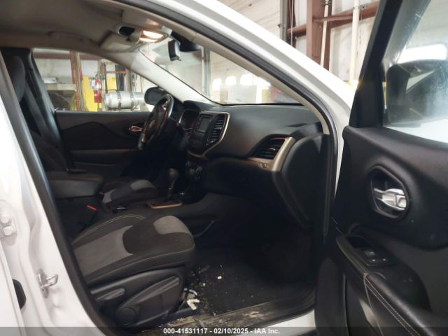 1C4PJMCS5EW288909 Jeep Cherokee North