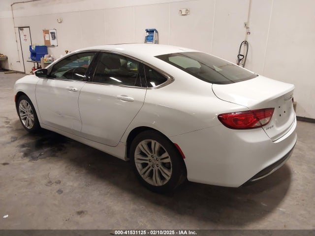 Chrysler 200 Limited 2015 1C3CCCAB3FN554039 Image 3