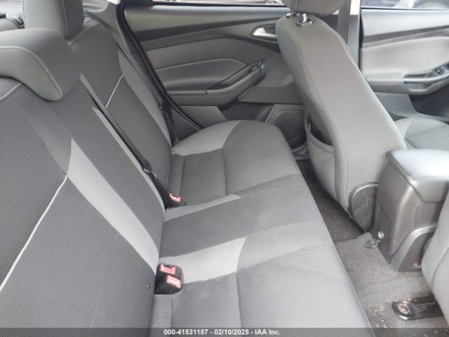 1FADP3F28EL234390 Ford FOCUS SE