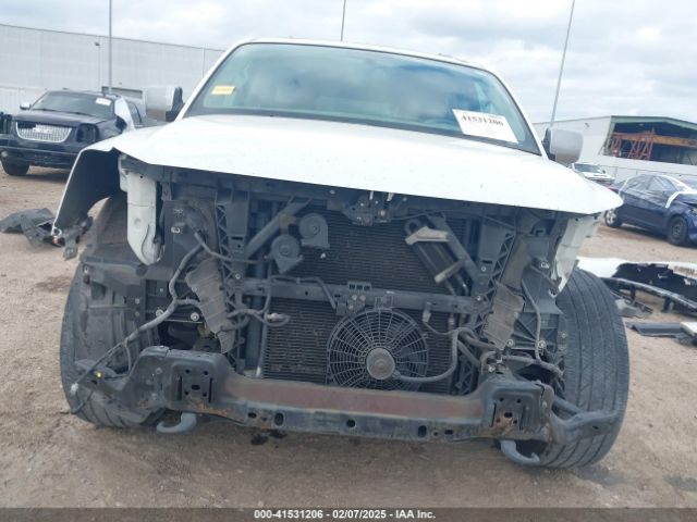 5N1BA0ND5FN600845 Nissan Armada Platinum
