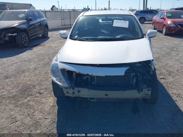3N1CN7AP9HL863206 Nissan Versa 1.6 Sv