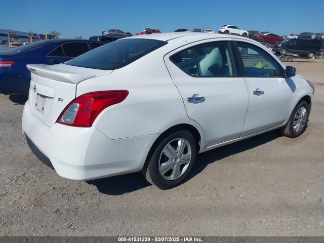 3N1CN7AP9HL863206 Nissan Versa 1.6 Sv