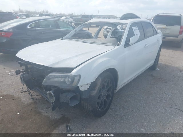 Chrysler 300 300s 2016 2C3CCAGGXGH296491 Image 2