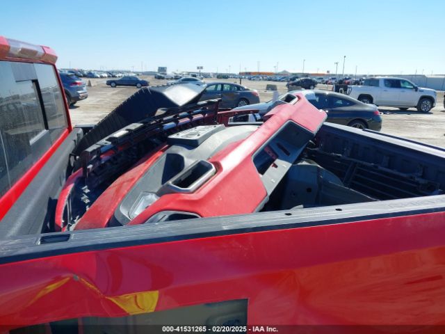 1GCUYEED1KZ151124 Chevrolet Silverado 1500 Rst