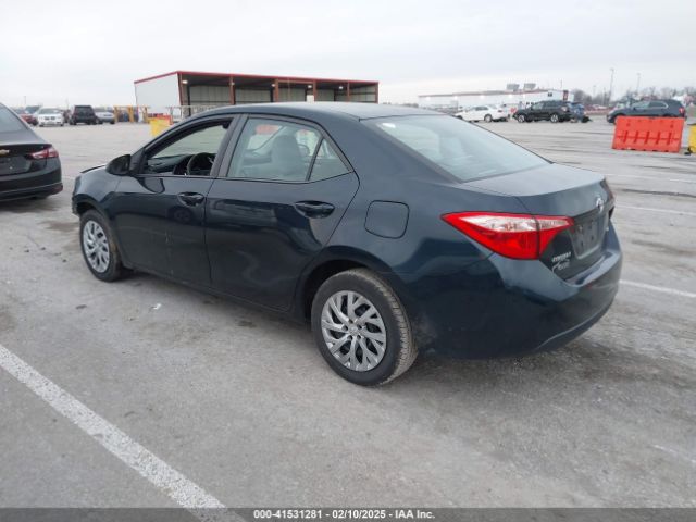 2T1BURHE6HC795218 Toyota COROLLA LE