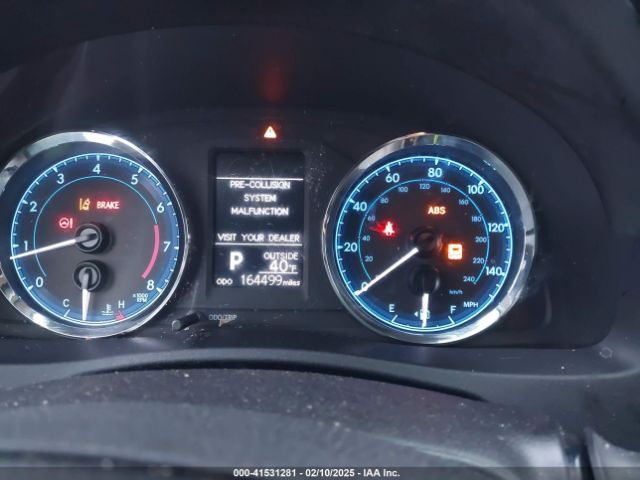 2T1BURHE6HC795218 Toyota COROLLA LE
