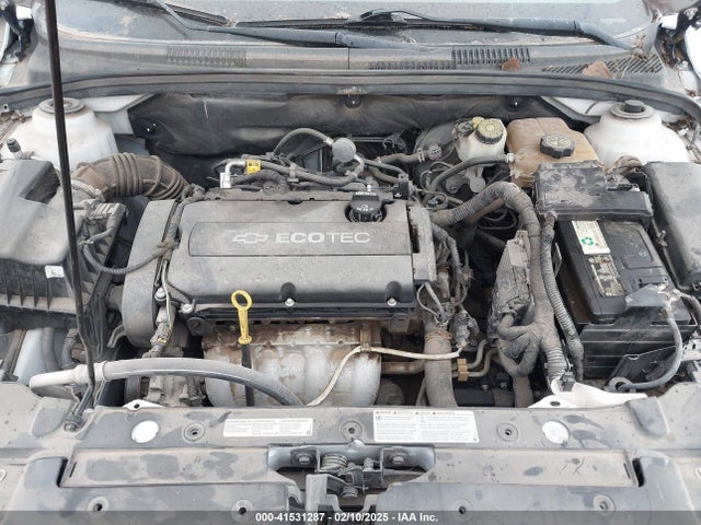 1G1PA5SH4F7172519 Chevrolet Cruze Ls Auto