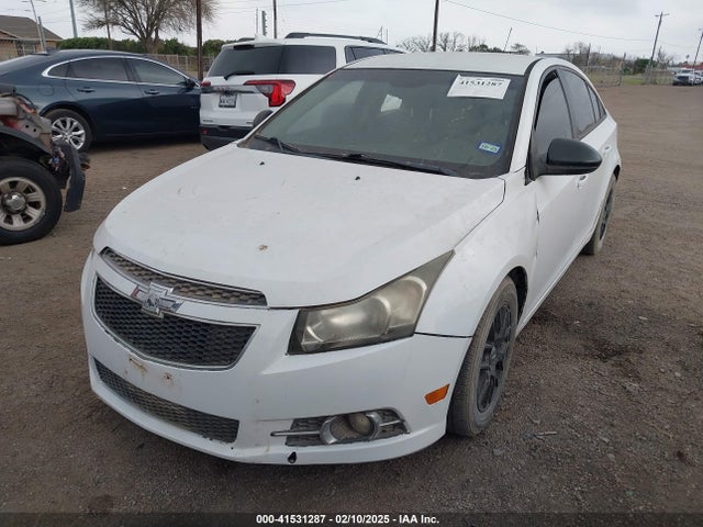 1G1PA5SH4F7172519 Chevrolet Cruze Ls Auto