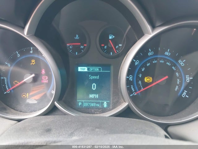 1G1PA5SH4F7172519 Chevrolet Cruze Ls Auto