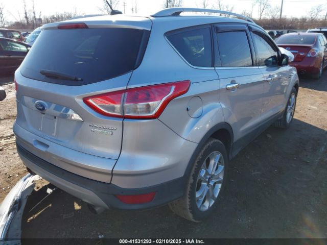 1FMCU0J93FUC02844 Ford Escape Titanium