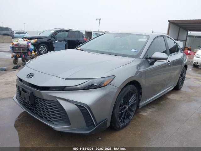 Toyota CAMRY SE 2025 4T1DAACK7SU527011 Image 2