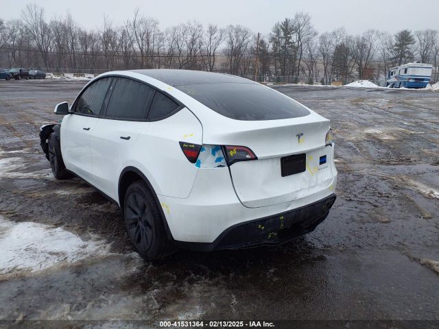 7SAYGDEE5RA326577 Tesla Model Y Long Range Dual Motor All-wheel Drive