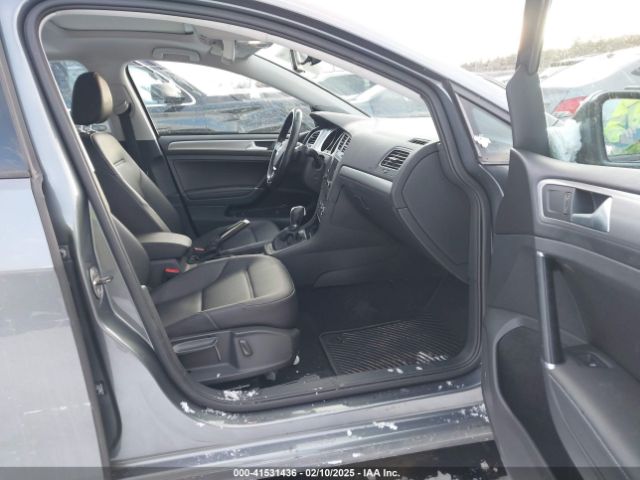 3VW217AU6HM044686 Volkswagen 1.8 tsi