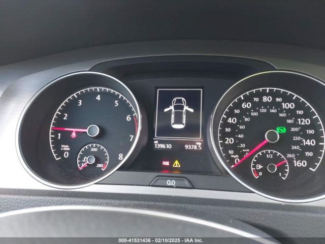 3VW217AU6HM044686 Volkswagen 1.8 tsi