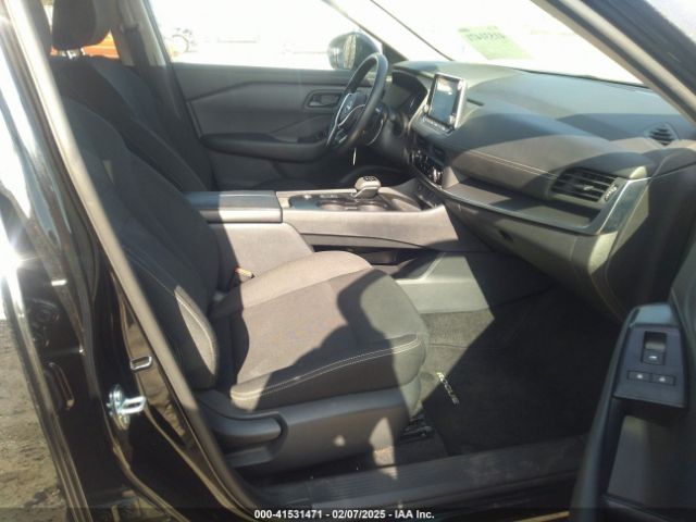 5N1BT3AA1RC753780 Nissan Rogue S Fwd