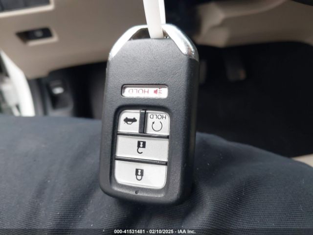 1HGCR2F87HA003903 Honda Accord Ex-l