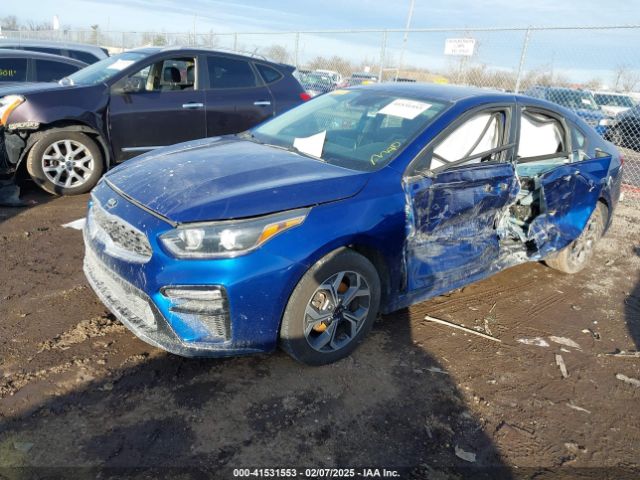 3KPF24AD4LE201800 KIA Forte Lxs