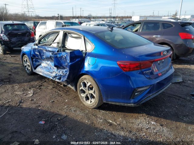 3KPF24AD4LE201800 KIA Forte Lxs