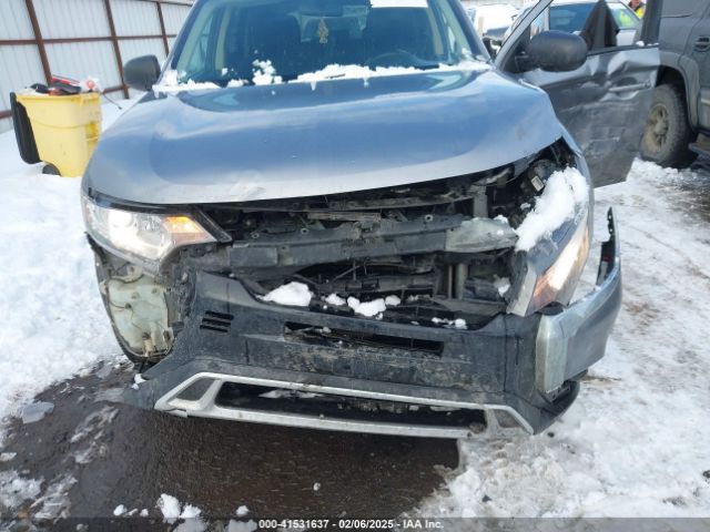JA4AZ3A37LZ027551 Mitsubishi Outlander Es 2.4 S-awc