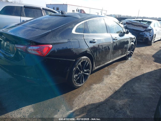 1G1ZE5STXRF211173 Chevrolet Malibu Fwd 2lt