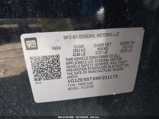 1G1ZE5STXRF211173 Chevrolet Malibu Fwd 2lt