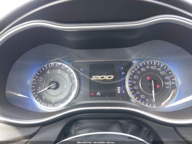 1C3CCCFB3HN503085 Chrysler 200 Touring