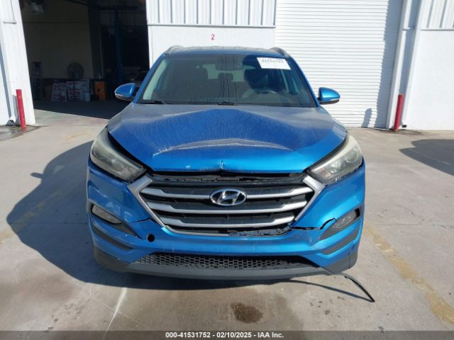 KM8J33A47HU442918 Hyundai Tucson Se Plus