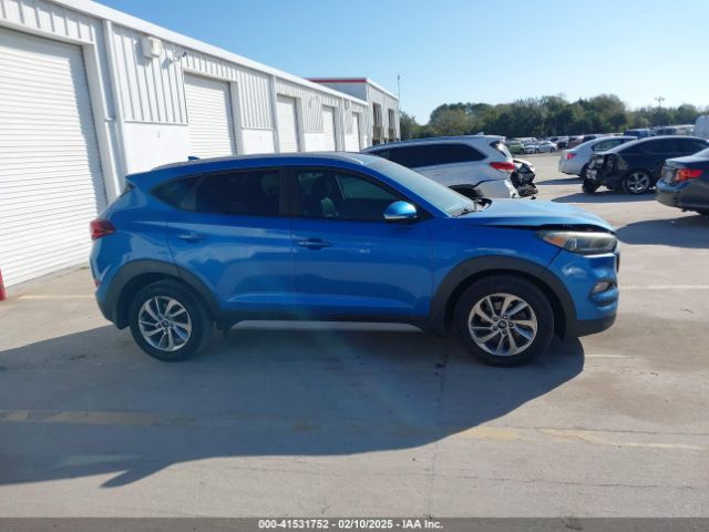 KM8J33A47HU442918 Hyundai Tucson Se Plus