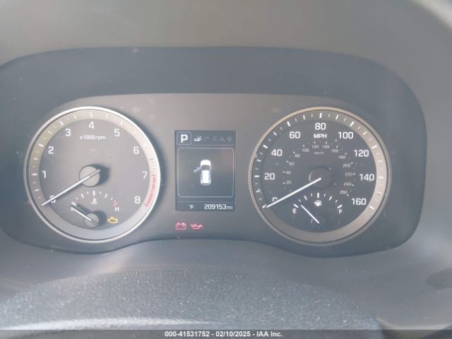 KM8J33A47HU442918 Hyundai Tucson Se Plus