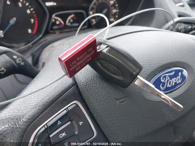 1FADP3E29HL328686 Ford FOCUS S