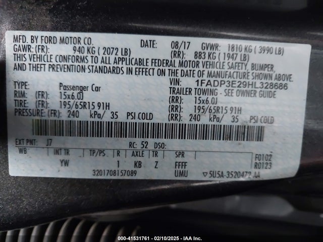 1FADP3E29HL328686 Ford FOCUS S