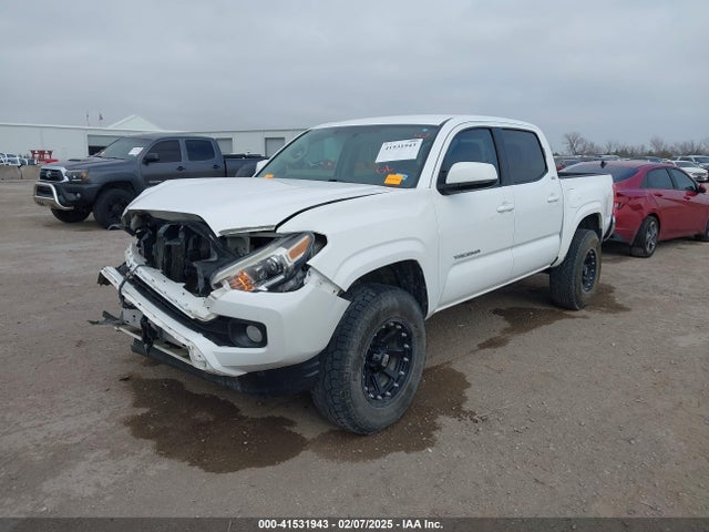5TFAZ5CN8GX018407 Toyota Tacoma Sr5 V6