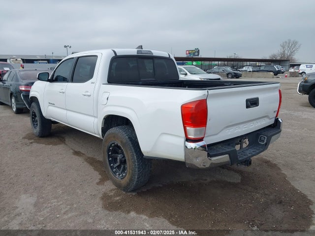 5TFAZ5CN8GX018407 Toyota Tacoma Sr5 V6