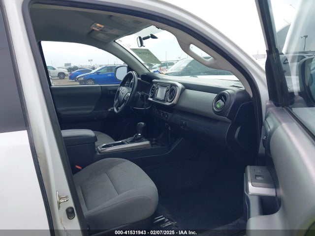 5TFAZ5CN8GX018407 Toyota Tacoma Sr5 V6