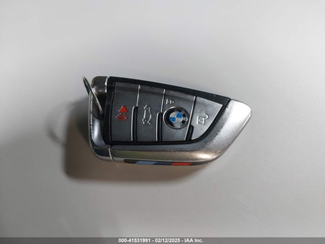 2019 BMW 740I WBA7E4C59KGV70391 Photo 10
