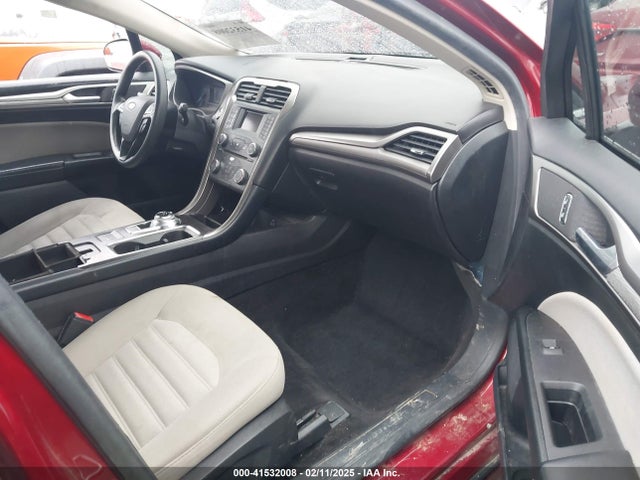 3FA6P0G73JR107088 Ford FUSION S