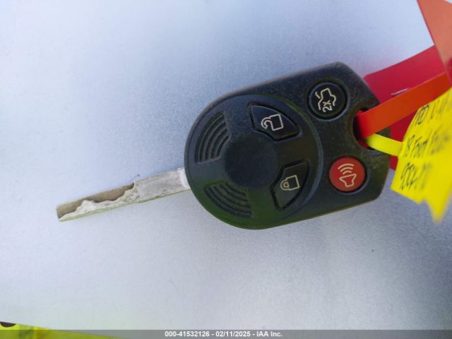 1FADP3K27JL251374 Ford FOCUS SE