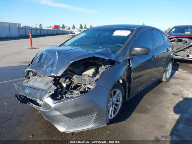 1FADP3K27JL251374 Ford FOCUS SE