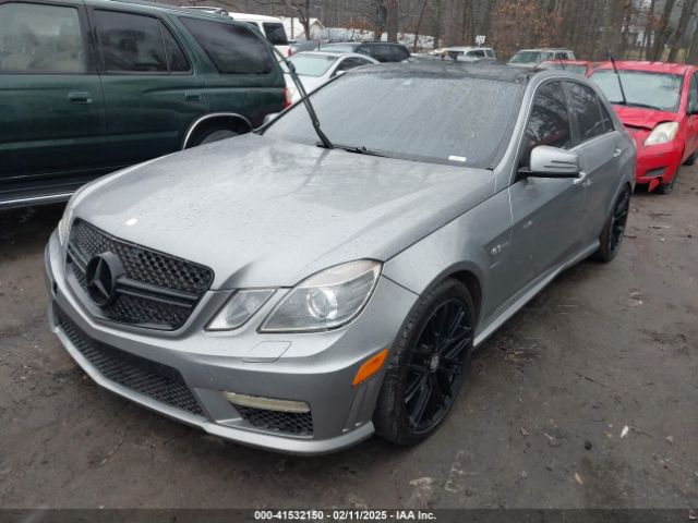 2010 MERCEDES-BENZ E 63 AMG WDDHF7HB5AA061930 Photo 1