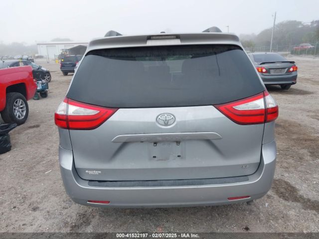 5TDKK3DC3FS588720 Toyota Sienna Le 8 Passenger